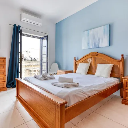 Cosy 1br With Balcony & Sofabed In By 360 Estates Apartment *