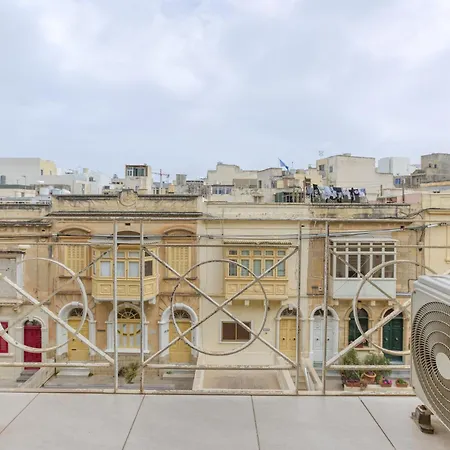 Cosy 1br With Balcony & Sofabed In By 360 Estates *