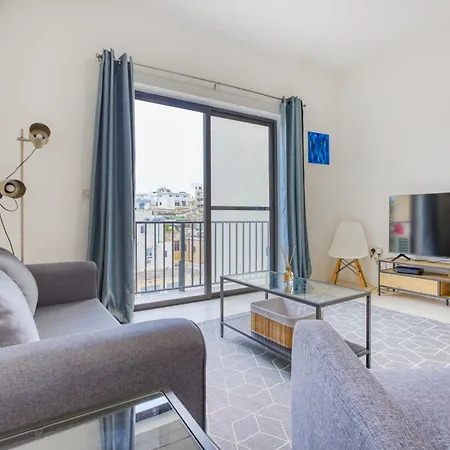 Cosy 1br With Balcony & Sofabed In By 360 Estates