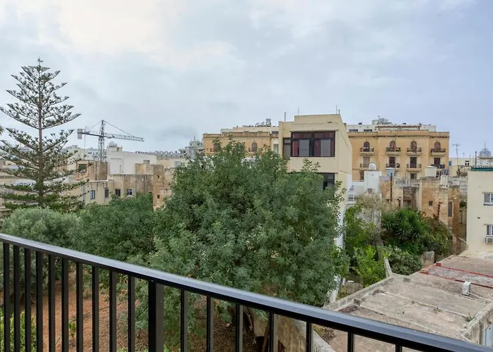 Cosy 1br With Balcony & Sofabed In By 360 Estates Apartment *